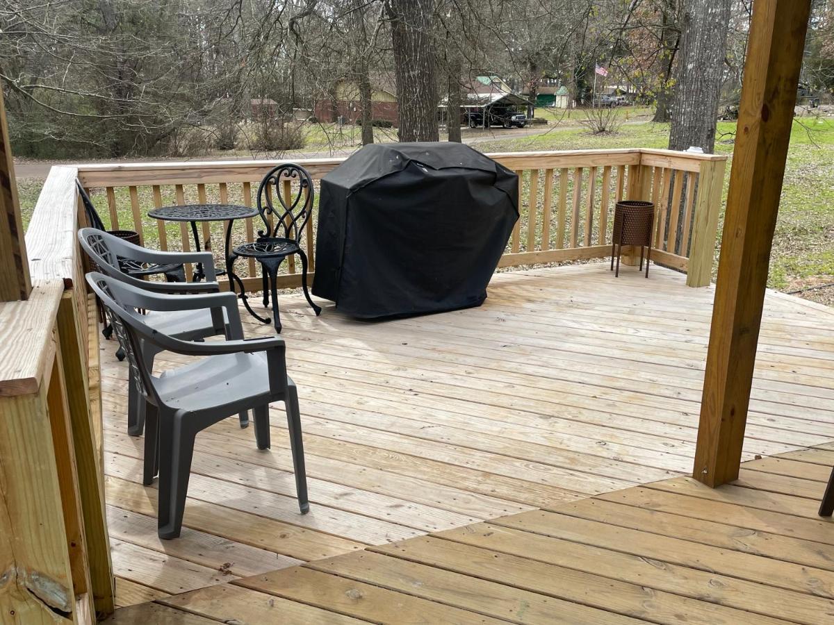 Cozy Cabin In Crestwood Subdivision Avinger Экстерьер фото